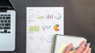 如何顺利完成外贸香港公司的年审？必备材料全解析